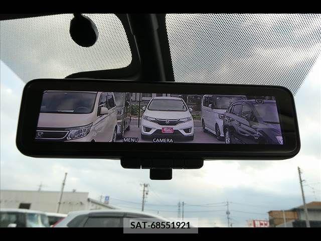 Nissan NOTE 2017-04 207177-7