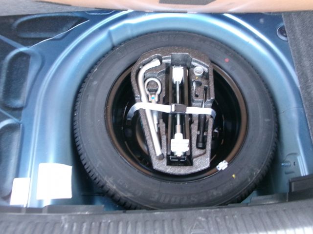 VolksWagen POLO 2016-11 26459-8