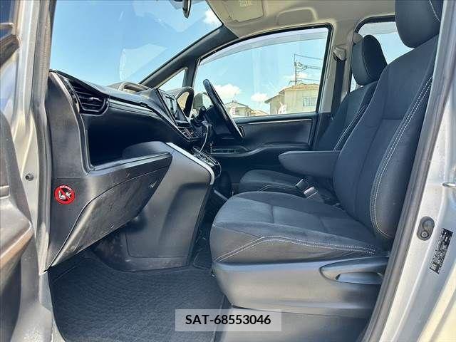 Toyota ESQUIRE 2015-06 359784-17