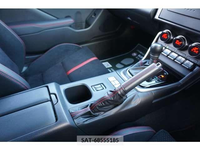 Subaru BRZ 2021-10 204467-9