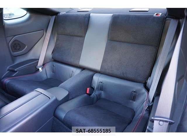 Subaru BRZ 2021-10 204467-16