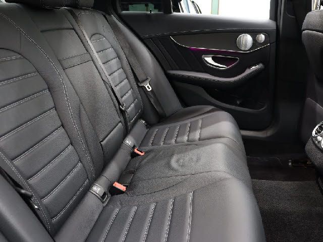 Amg C-CLASS 2018-11 19716-19