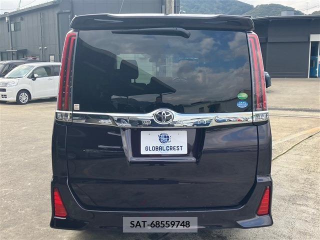 Toyota NOAH 2019-07 204963-5