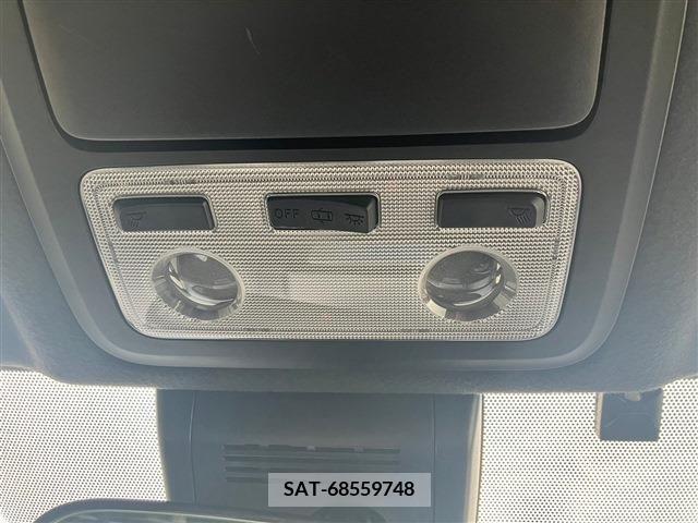 Toyota NOAH 2019-07 204963-18
