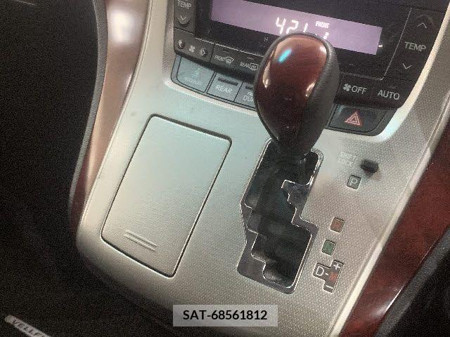 Toyota VELLFIRE 2009-05 211868-19