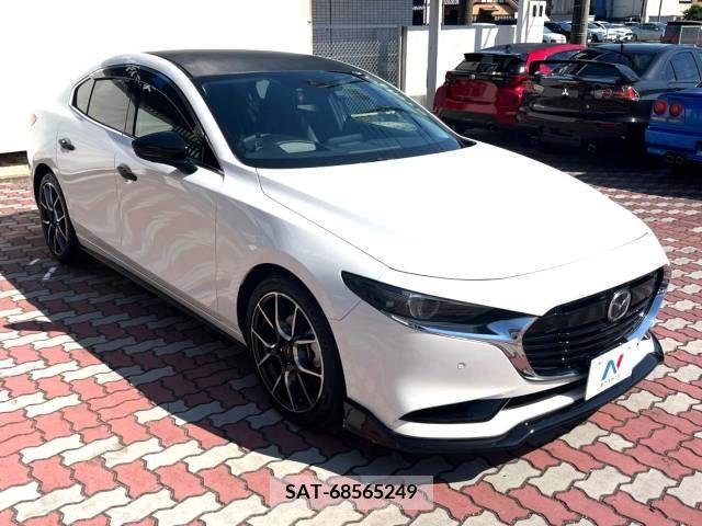 Mazda MAZDA3 2019-08 363301-16