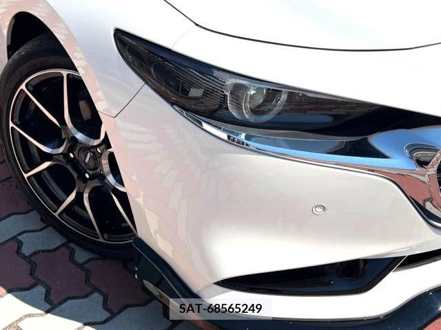 Mazda MAZDA3 2019-08 363301-11