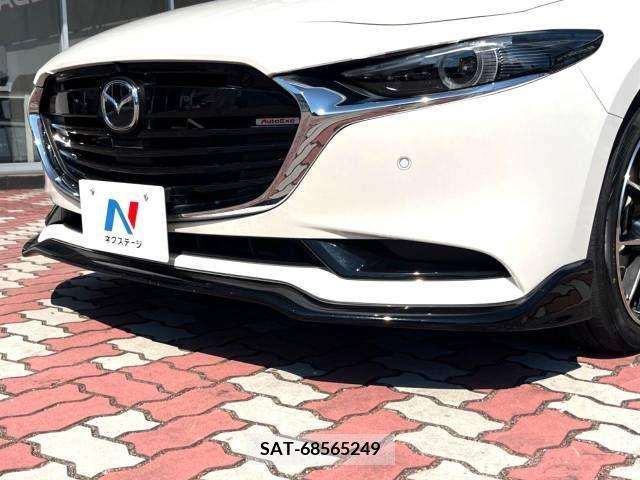Mazda MAZDA3 2019-08 363301-2