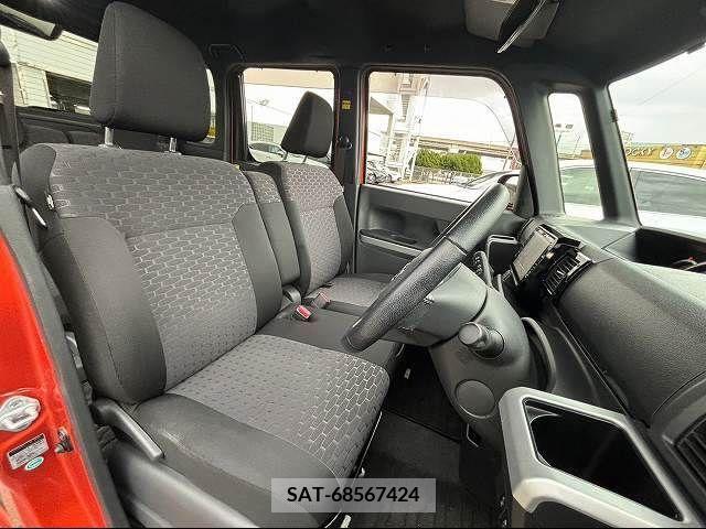 Daihatsu WAKE 2015-01 216368-5