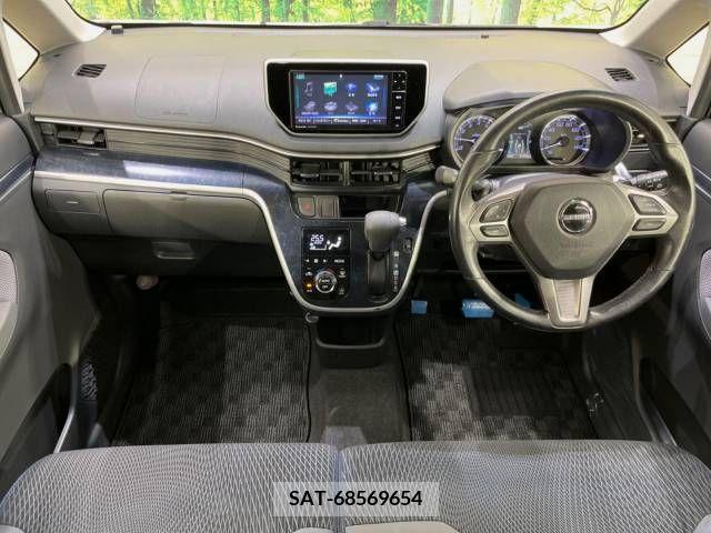 Daihatsu MOVE CUSTOM 2015-06 257026-1