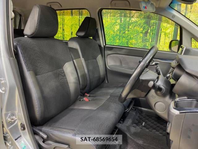 Daihatsu MOVE CUSTOM 2015-06 257026-8