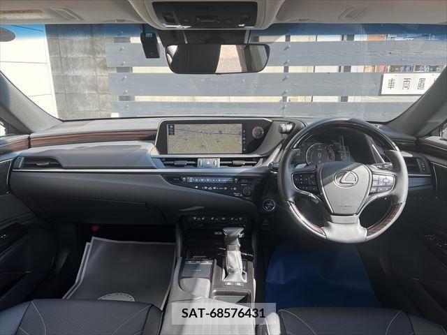 Lexus ES 2019-10 354047-10