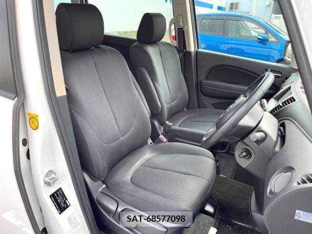 Mazda BIANTE 2012-01 352122-11