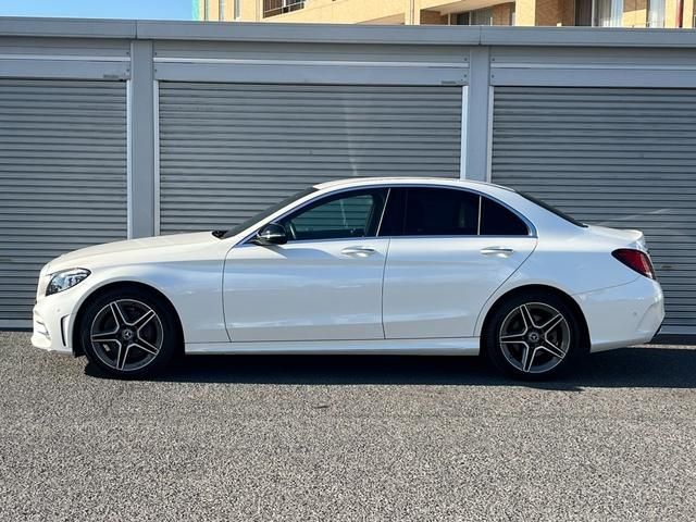 Mercedes Benz C-CLASS 2019-10 17127-6