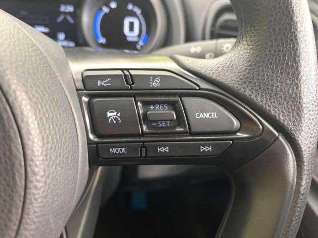 Toyota YARIS CROSS 2023-03 184612-4
