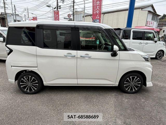 Toyota ROOMY 2022-11 283671-5