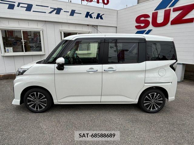 Toyota ROOMY 2022-11 283671-8