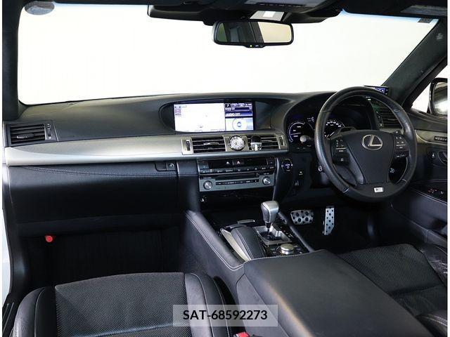 Lexus LS 2013-03 275564-1