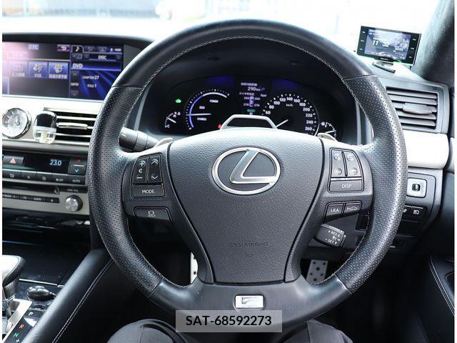 Lexus LS 2013-03 275564-6