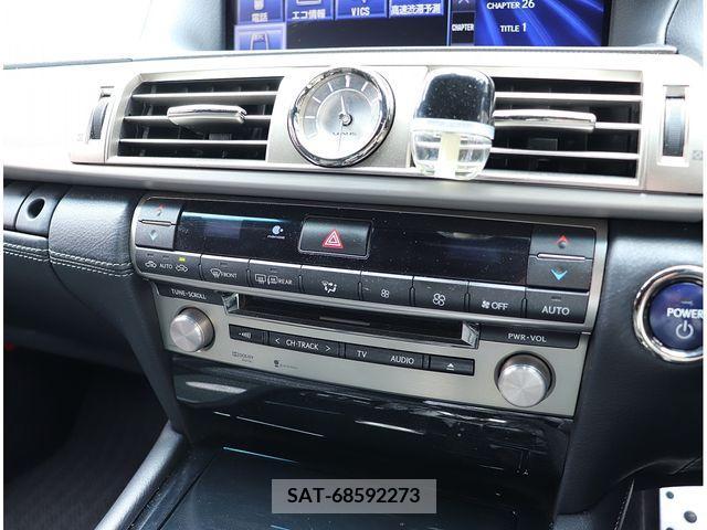 Lexus LS 2013-03 275564-21