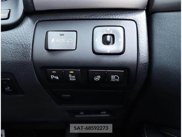 Lexus LS 2013-03 275564-8