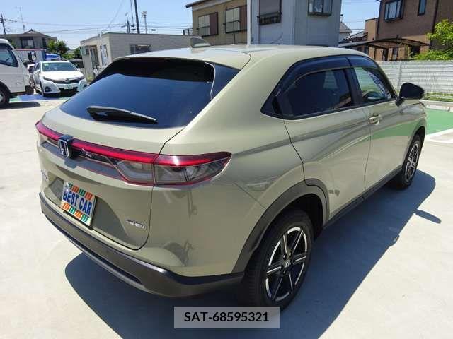 Honda VEZEL 2022-04 377218-7