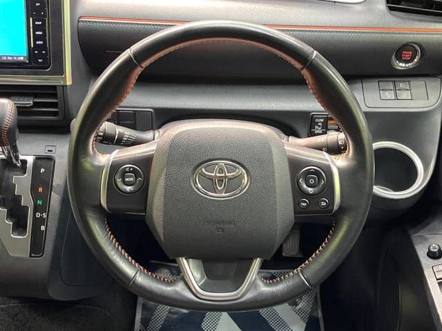 Toyota SIENTA 2018-03 10700-12