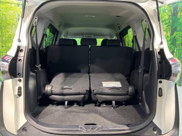 Toyota SIENTA 2018-03 10700-11