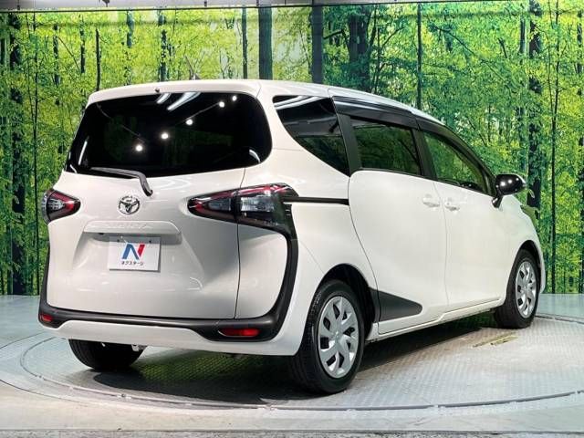 Toyota SIENTA 2018-03 10700-18