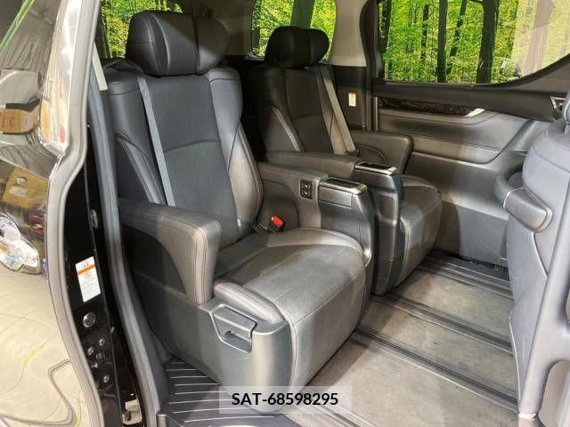 Toyota ALPHARD 2021-06 349242-9