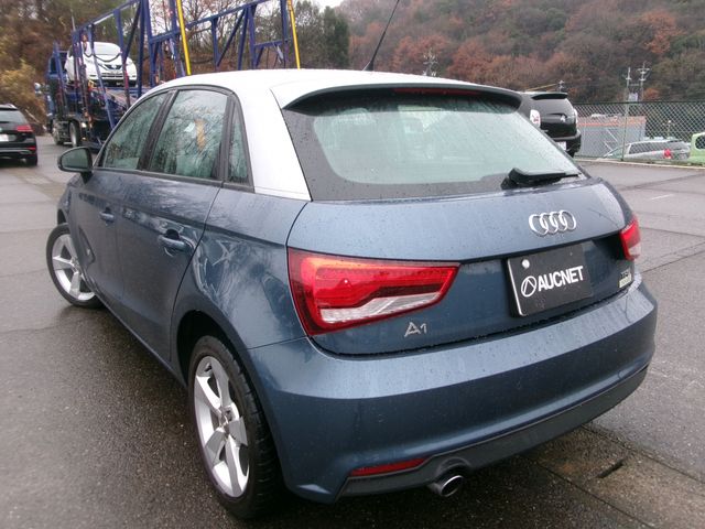 Audi A1 2015-11 181177-2