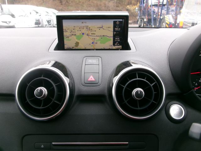 Audi A1 2015-11 181177-22