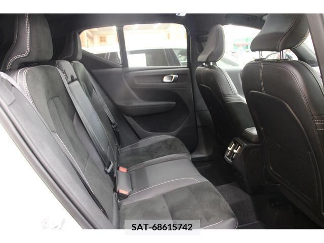 Volvo XC40 2021-06 222504-20