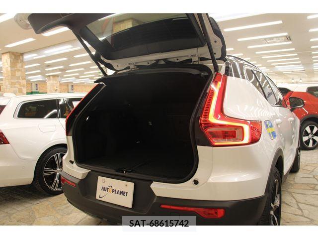 Volvo XC40 2021-06 222504-27