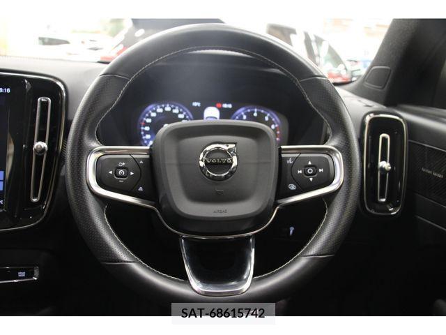 Volvo XC40 2021-06 222504-17