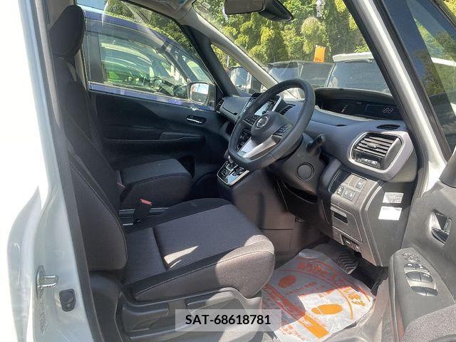 Nissan SERENA 2019-08 284256-4