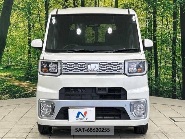 Daihatsu WAKE 2015-07 371105-14