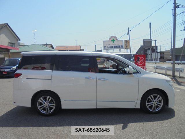 Nissan ELGRAND 2013-08 252787-5