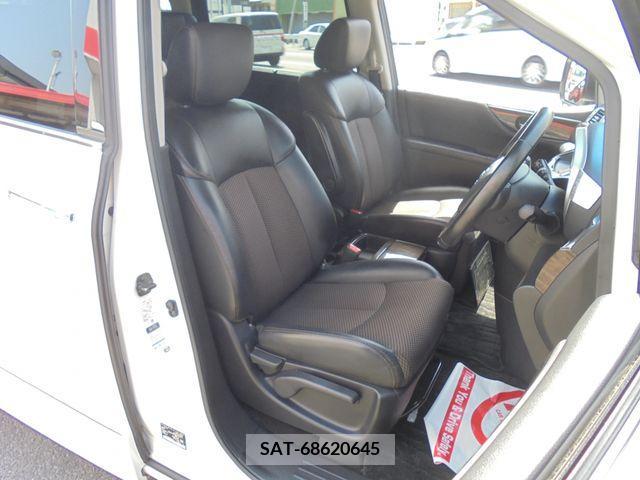 Nissan ELGRAND 2013-08 252787-12