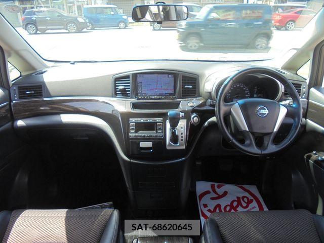 Nissan ELGRAND 2013-08 252787-1
