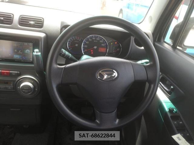 Daihatsu MOVE CONTE 2013-06 309040-2