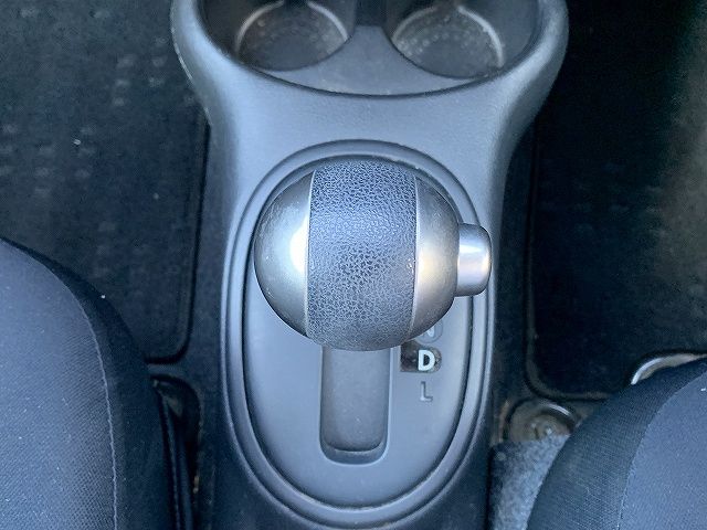 Nissan MARCH 2014-11 16647-19