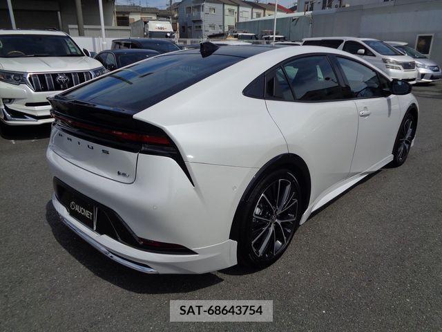 Toyota PRIUS 2023-10 313500-2