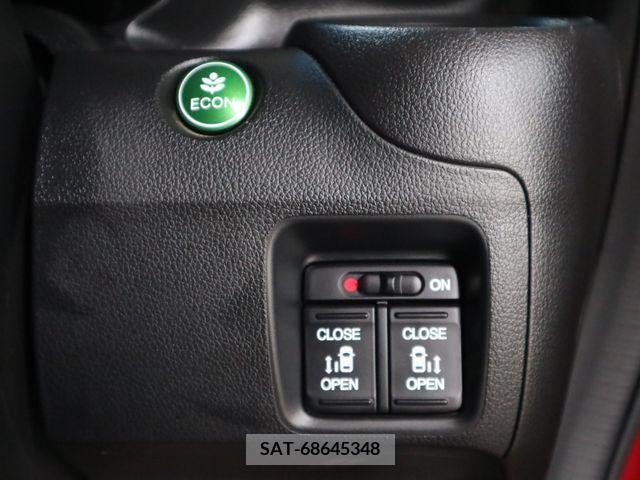 Honda N BOX CUSTOM 2015-01 364720-23
