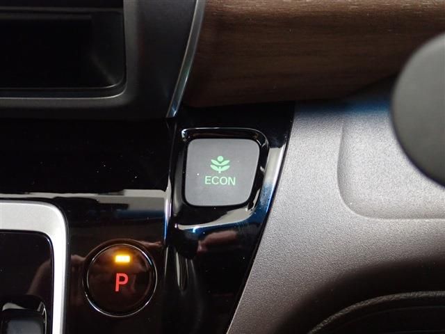 Honda FREED HYBRID 2019-12 181757-18