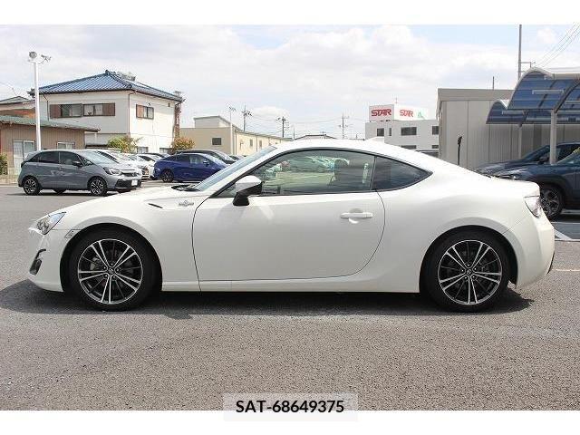 Toyota 86 2015-05 242498-10
