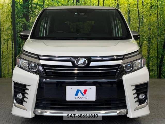 Toyota VOXY 2017-03 377510-15