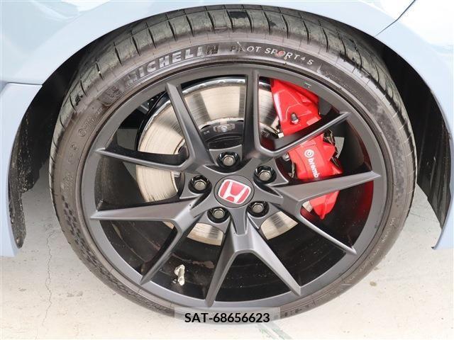 Honda CIVIC 2024-02 264416-7