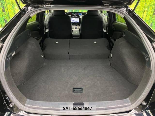 Toyota PRIUS 2016-01 281822-10