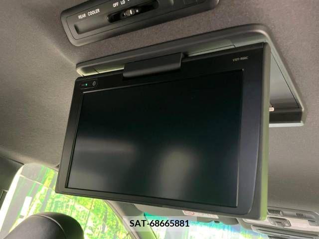 Toyota ESTIMA 2017-09 331182-4